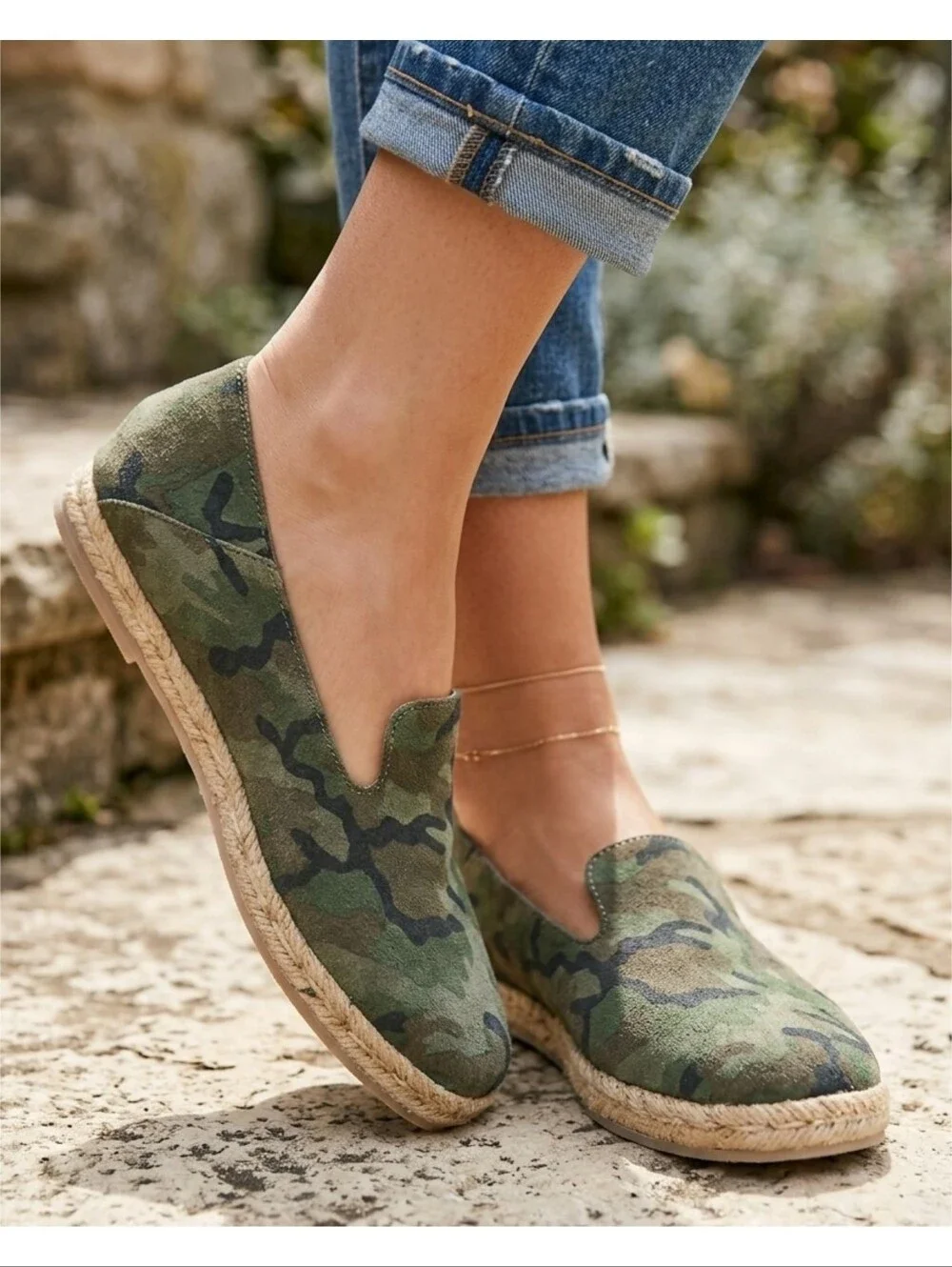 Jack Rogers Audrey Suede Flat Espadrilles Green Camo Size 6